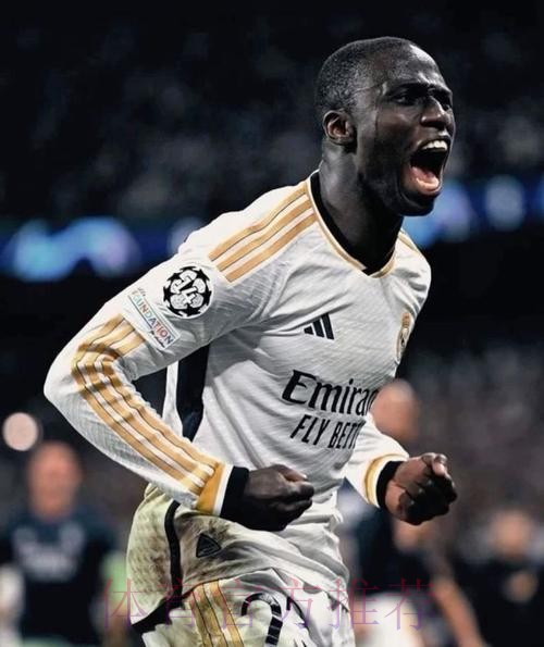 记者：皇马俱乐部方面回应称 门迪并没有受伤